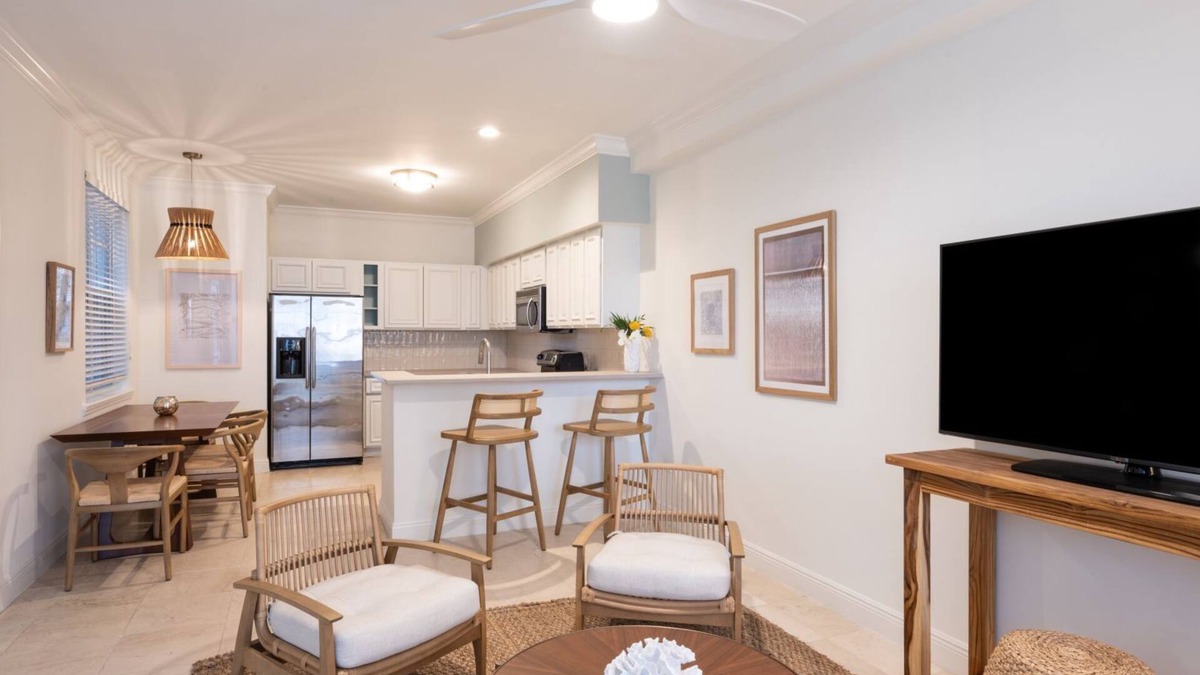 Islamorada Villa | Islamorada Getaway | 2 Family Ready Bayfront Villa w/Spacious Living Area