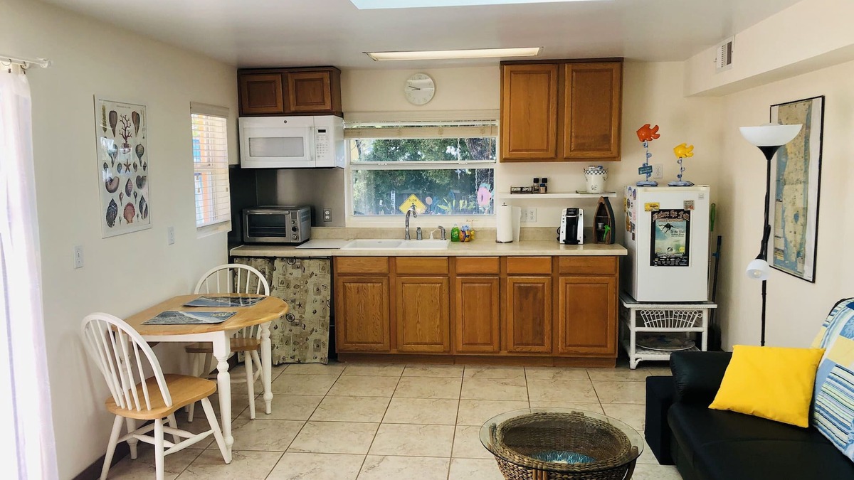 New Smyrna Beach Cottage | Island Beach Cottage! 150 Steps To The Beach!