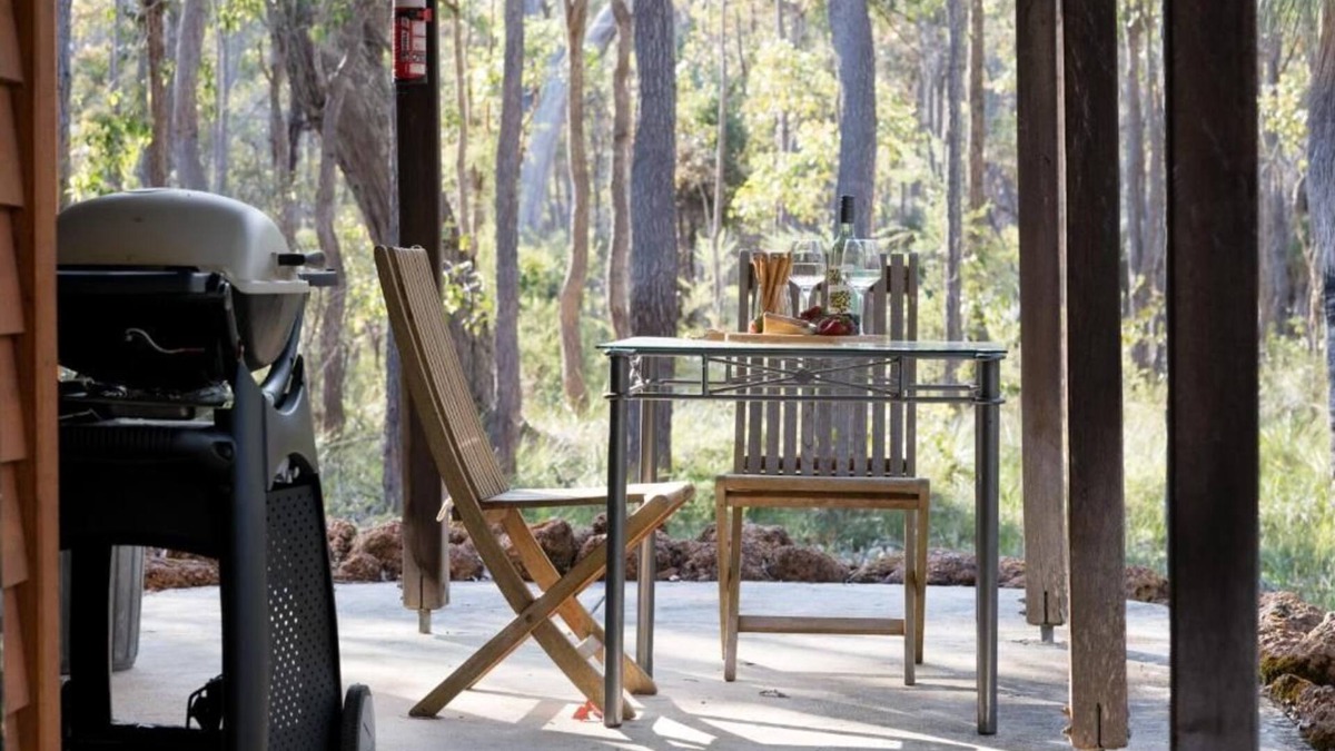 Yelverton Ski Chalet | Island Brook Estate Vineyard and Chalets | One Bedroom Spa Chalet