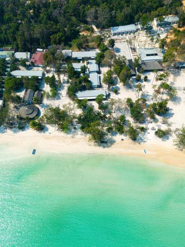 Koh Rong Sanloem Resort | ISLAND CENTER POINT
