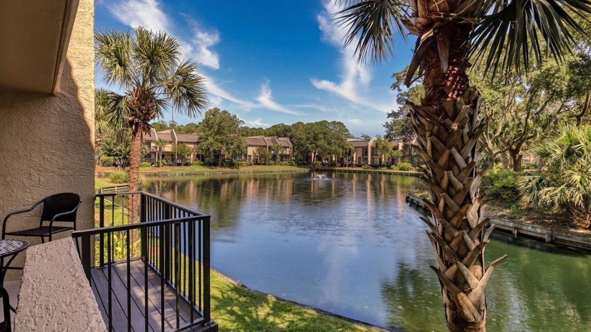 Folly Field Condo | Island Club - 2 Condos