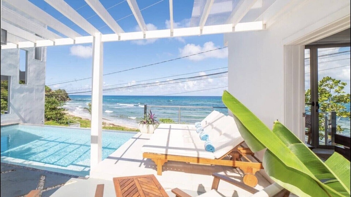 Rural Hill Villa | Island Oasis By The Sea