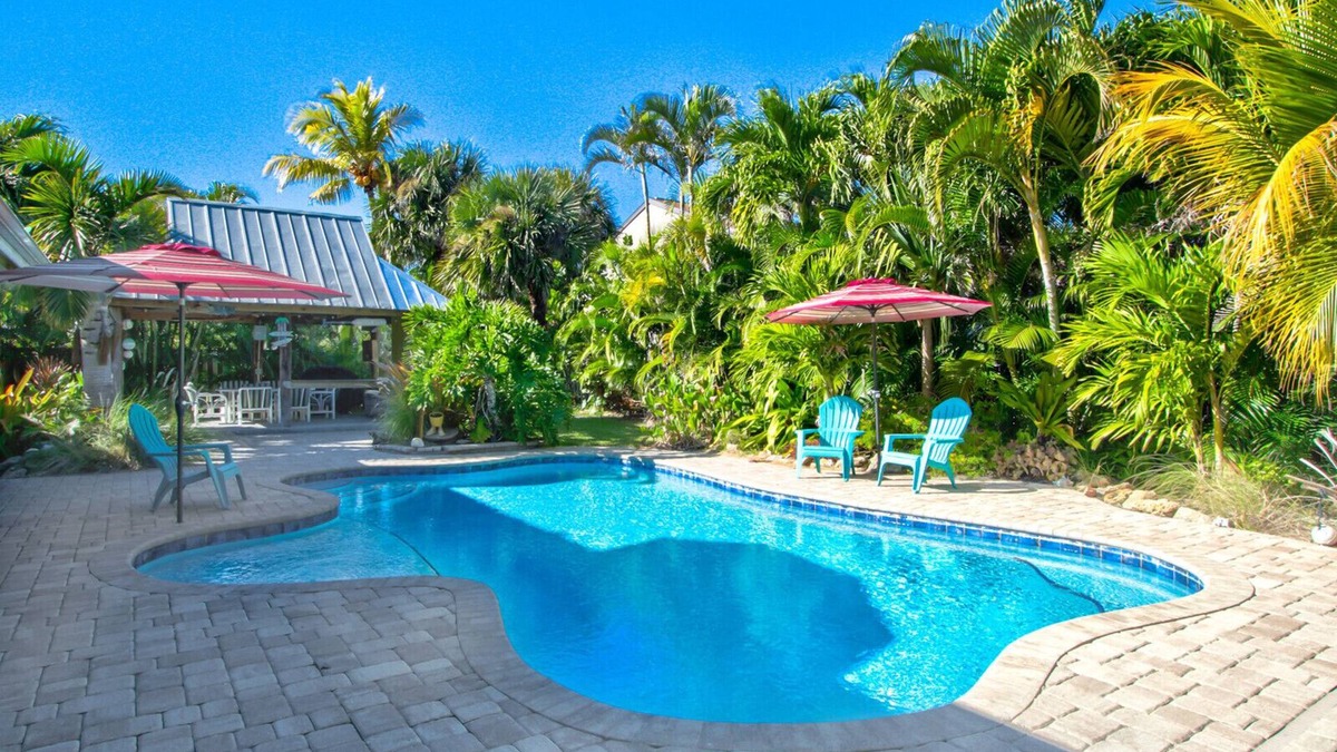 Interchange Square House | Island Oasis - Luxury Pool Home Steps to the Beach