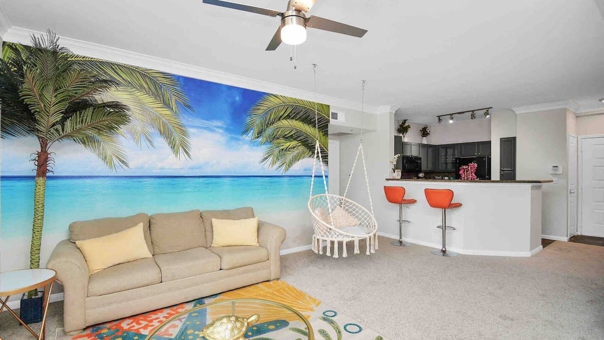 South Central Houston Apartment | Island Paradise🌴 -2BR/2Bath/NRG/MedCenter/Galleria