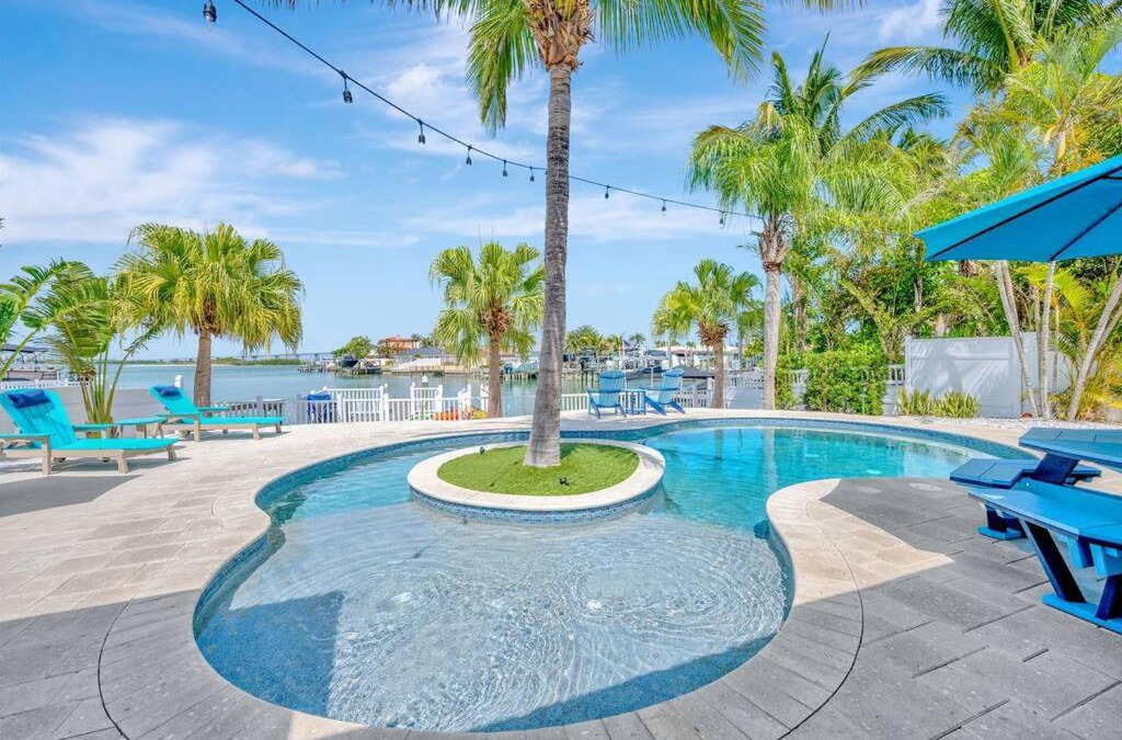 Indian Rocks Beach House | Island Paradise 3 Bed Waterfront/Heated Pool
