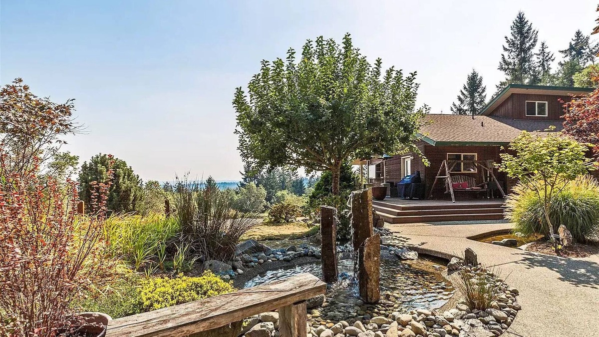Anderson Island House | Island Resort, Relax, Rejuvinate