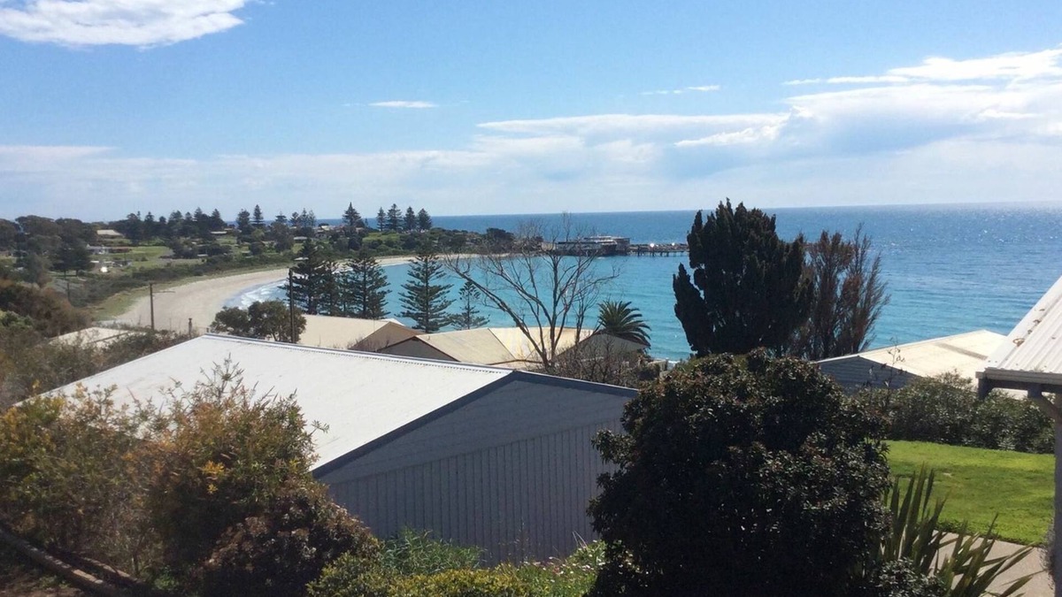 Penneshaw House | Island Rose Retreat - Kangaroo Island
