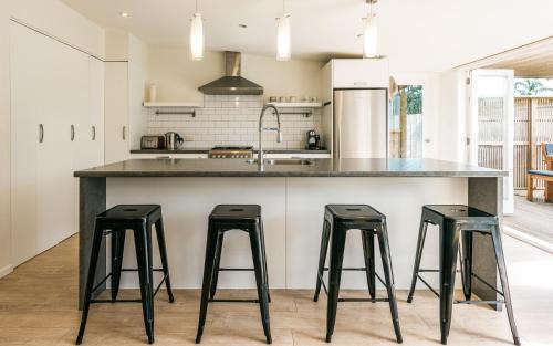 Blackpool House | Island Time