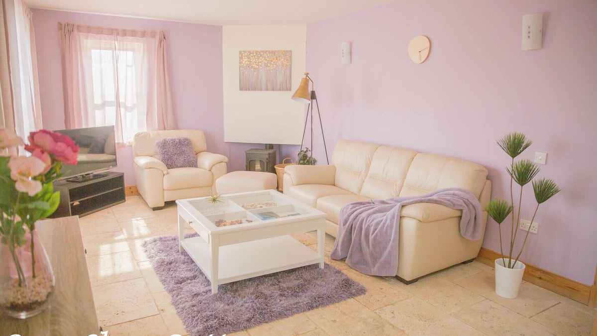 Glenhinnisdal Cottage | Isle of Skye - 3 bedroom 2 Bath room self-catering Cottage (11 miles to Portree)