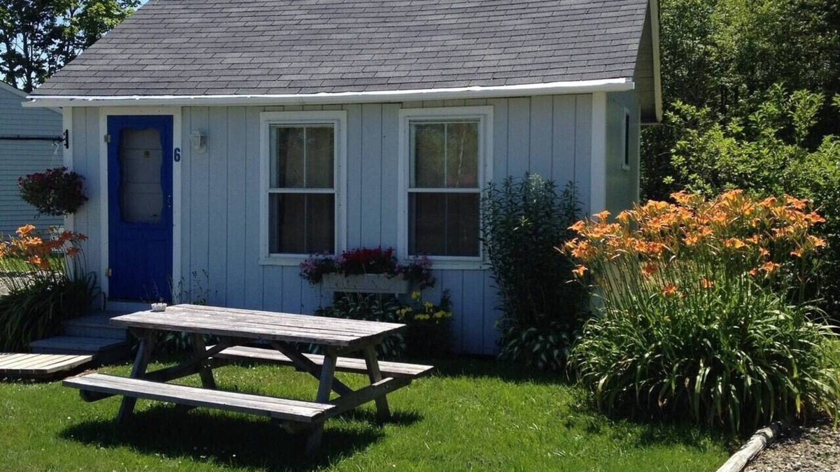 Trenton Apartment | Isleview Cottage 6 - 10 min to Acadia!