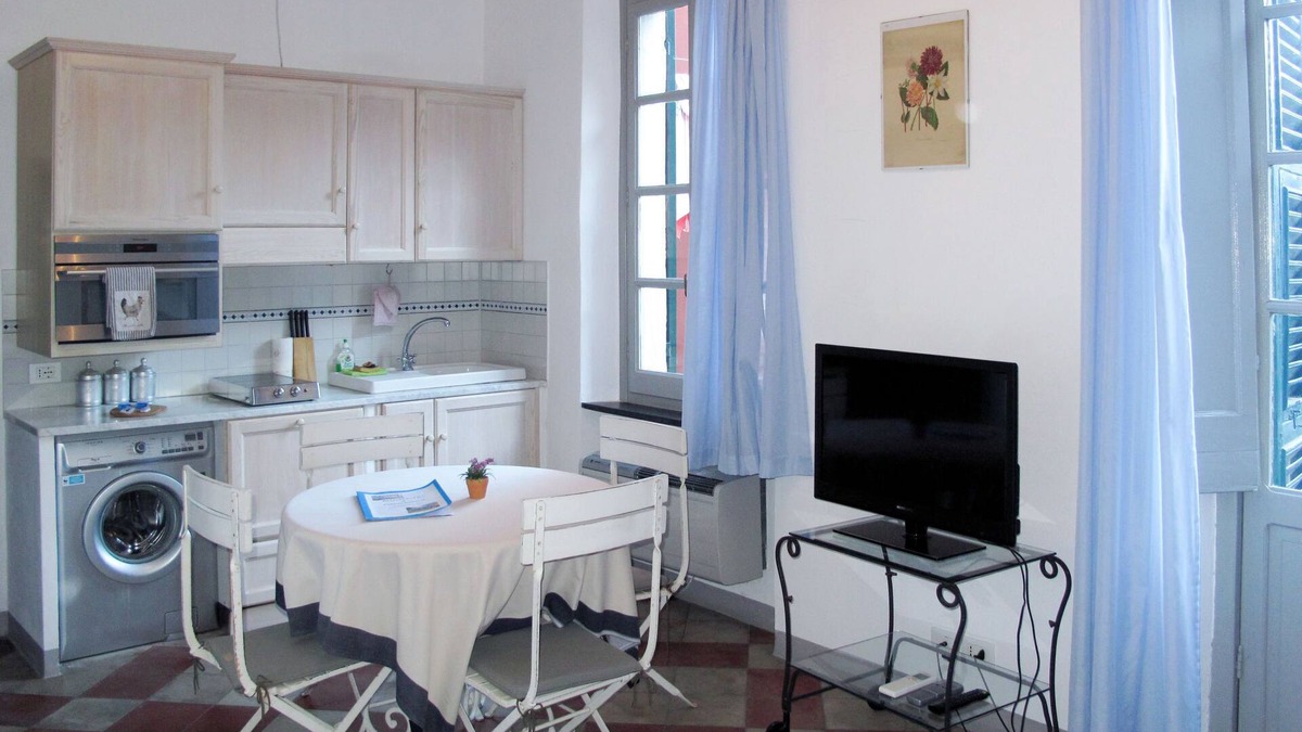Finalborgo Apartment | Isotta (FLG206) by Interhome
