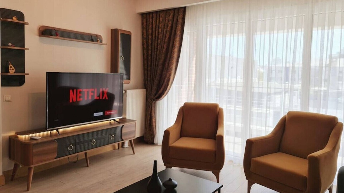 Bagcilar Apartment | ISTANBUL AIRPORT 20. MINUTES 2 BEDROOM