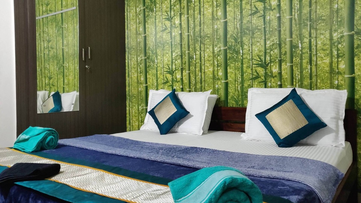 Karappakam Apartment | ♥IT Hub♥FAST WIFI♥OMR♥TV♥LakeView♥Cute♥Couple Friendly♥LongStays♥5☆ Condo֎۞۩ᴥ★