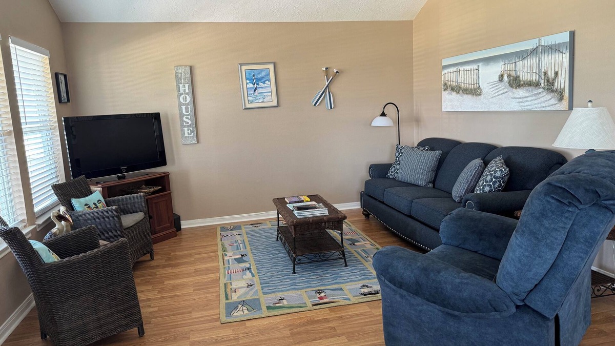 Galveston House | IT IS TIME TO ENJOY THE SUN AND SAND AND SPEND TIME WITH THOSE WE LOVE!