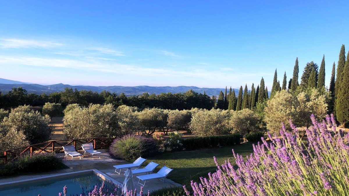 Loro Ciuffenna Villa | Villa with pool between Florence and Arezzo. Magical view