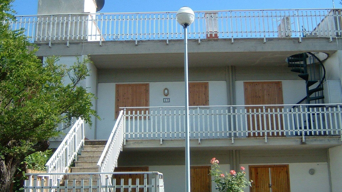 Marina di Montalto Apartment | My little house at the seaside in a quiet position - roof terrace 35 sq. mts.