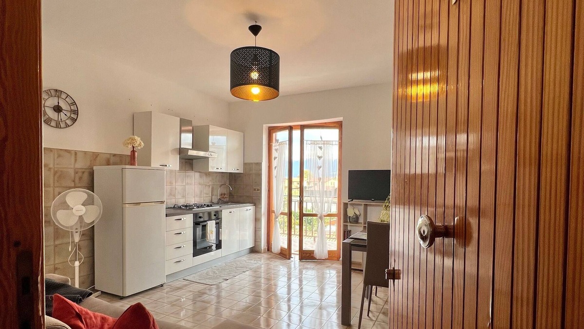 Santa Maria del Cedro Apartment | Marina Santa Maria Del Cedro 1BR Apt.