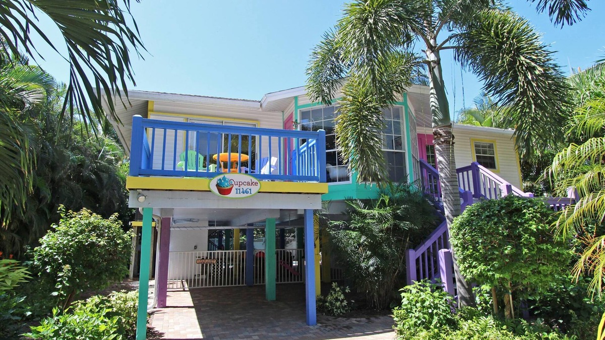 Captiva House | It's A Colorful Cupcake World On Captiva Island