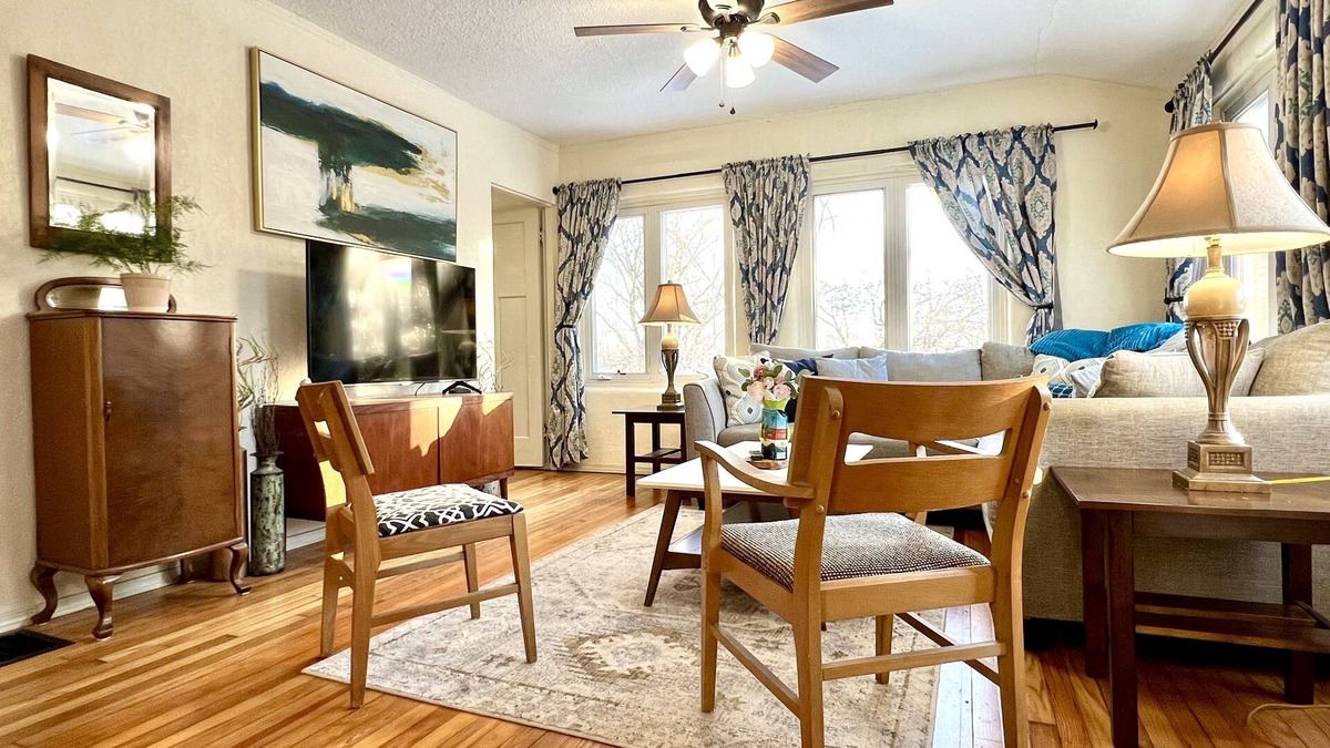 Englewood House | Italian Cottage; A part of the Uptown Collective