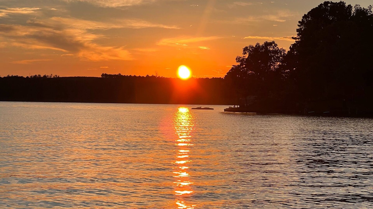 Pleasure Point House | It’s All About the Sunsets!