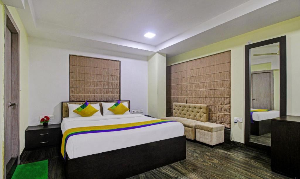 Kalighat Hotel | Itsy Hotels Reotel