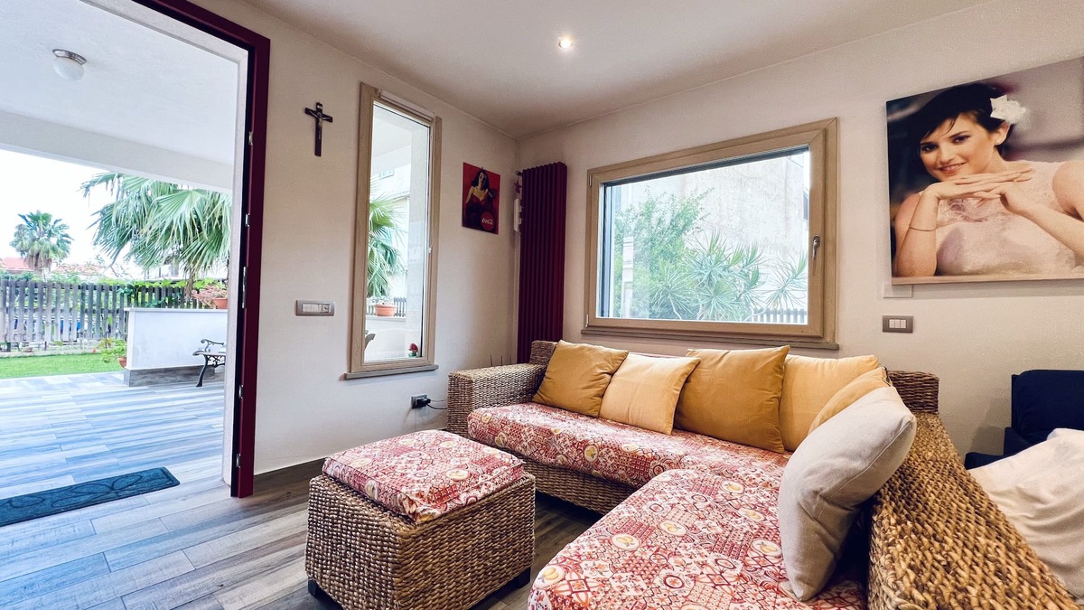 Carini Villa | Ivana's house- BEAUTIFUL VILLA just a few minutes from the sea and the airport!