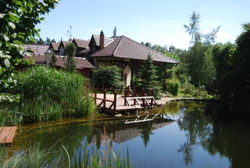 Zvikovske Podhradi House | Ivanek guest house