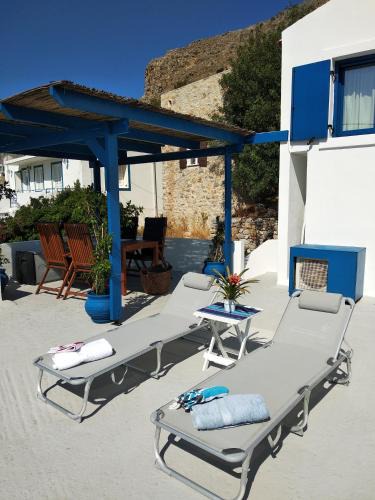Megalo Chorio Apartment | IVISKOS House, Megalo Horio village, Tilos Island