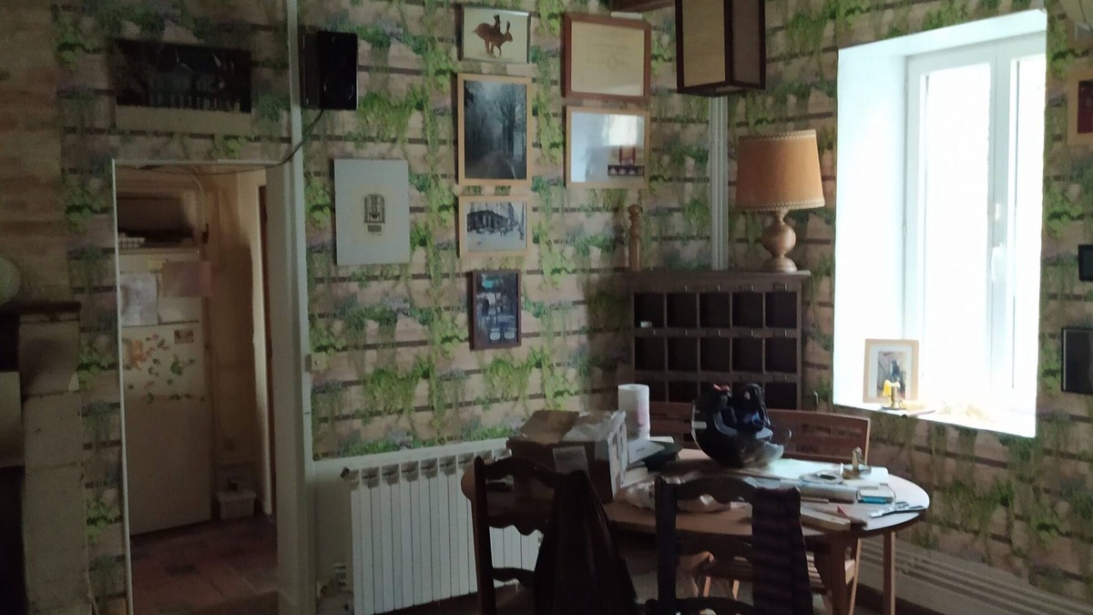 Ivoy le Pre House | Ivoy le pre two guest rooms.