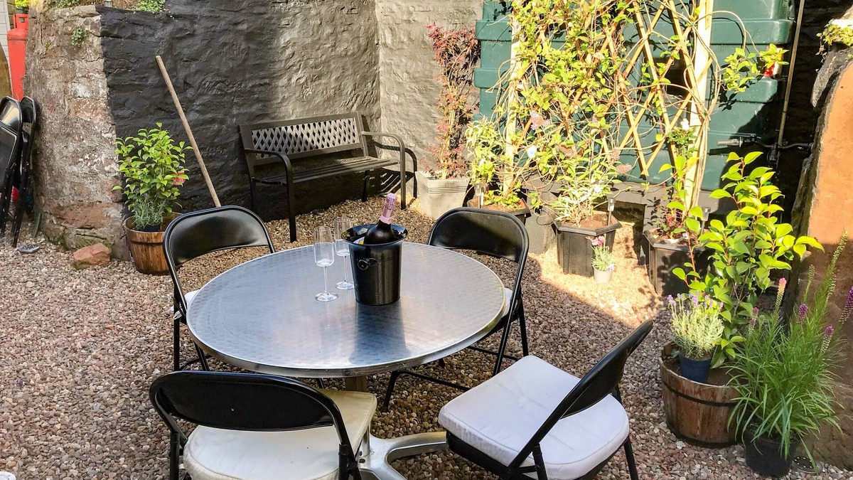 Thornhill Cottage | Ivy Bank