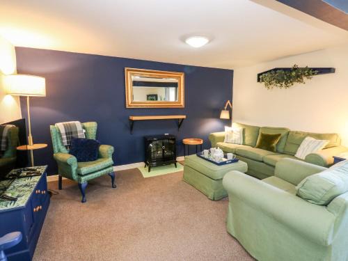 Richmond House | Ivy Cottage