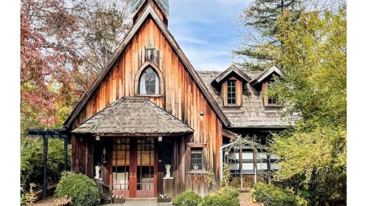 Batesville Cabin | Ivy Rose Cottage nestled b/t Cville & Vineyards