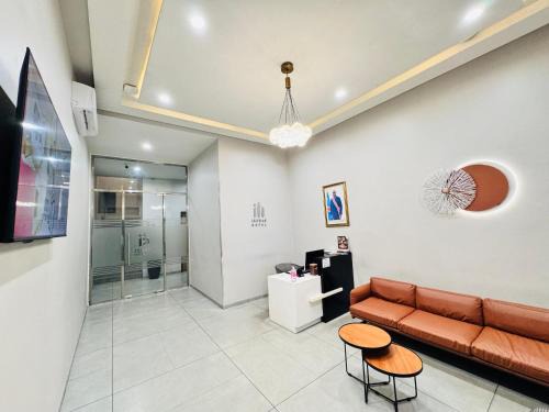 Kinshasa Hotel | Ixoras Hotel Lemba