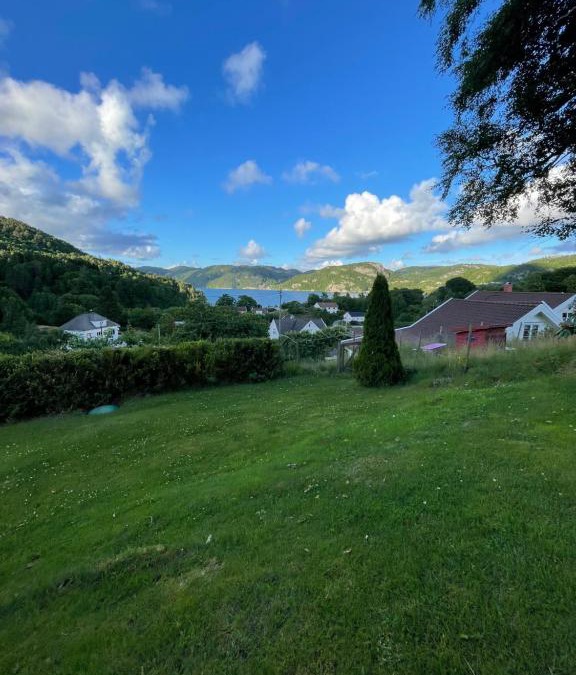 Lyngdal Apartment | Jåsund SunView