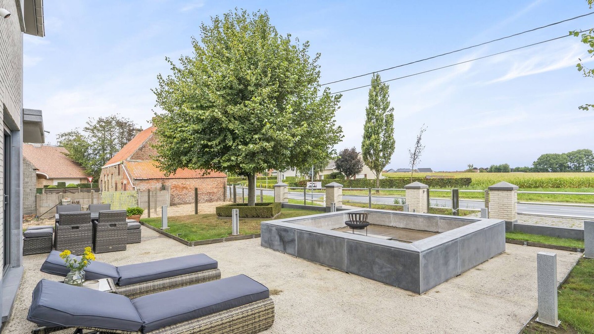 Esen Apartment | J and R Flanders Fields Holiday Homes - Unit 2