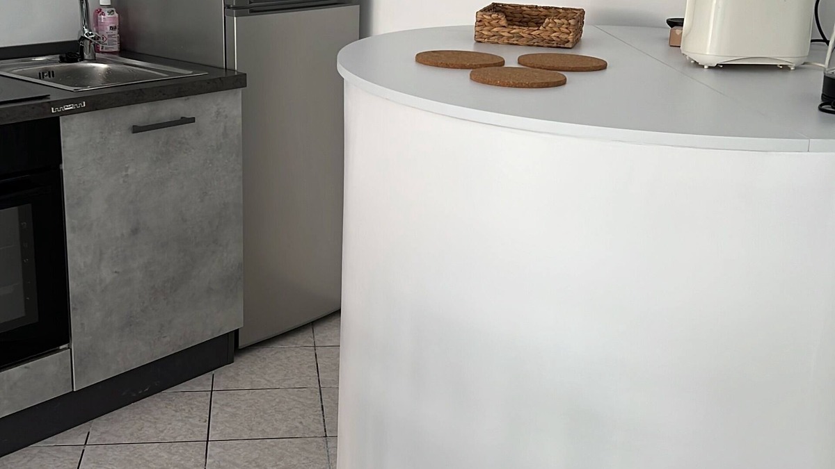 Albese con Cassano Apartment | Jacam Home Free Parking