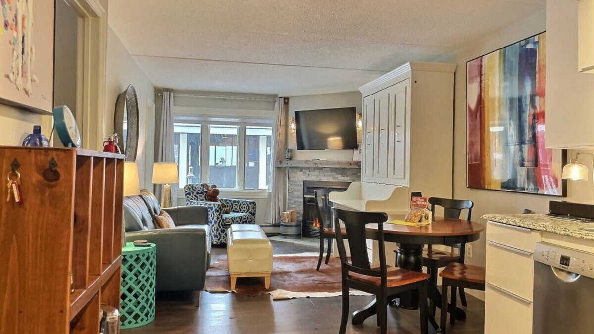 Killington Apartment | Jack S'Bearo- AC, Pool, Mountain Views, Hiking, Gym