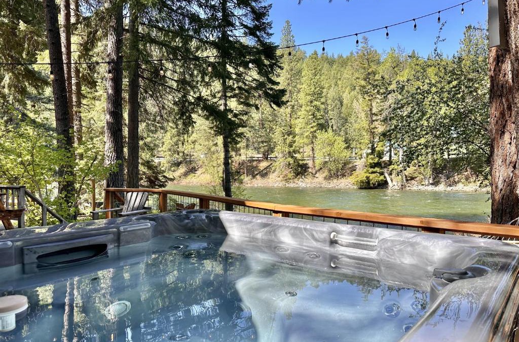Leavenworth Cabin | Jack's Cabin by NW Comfy Cabins
