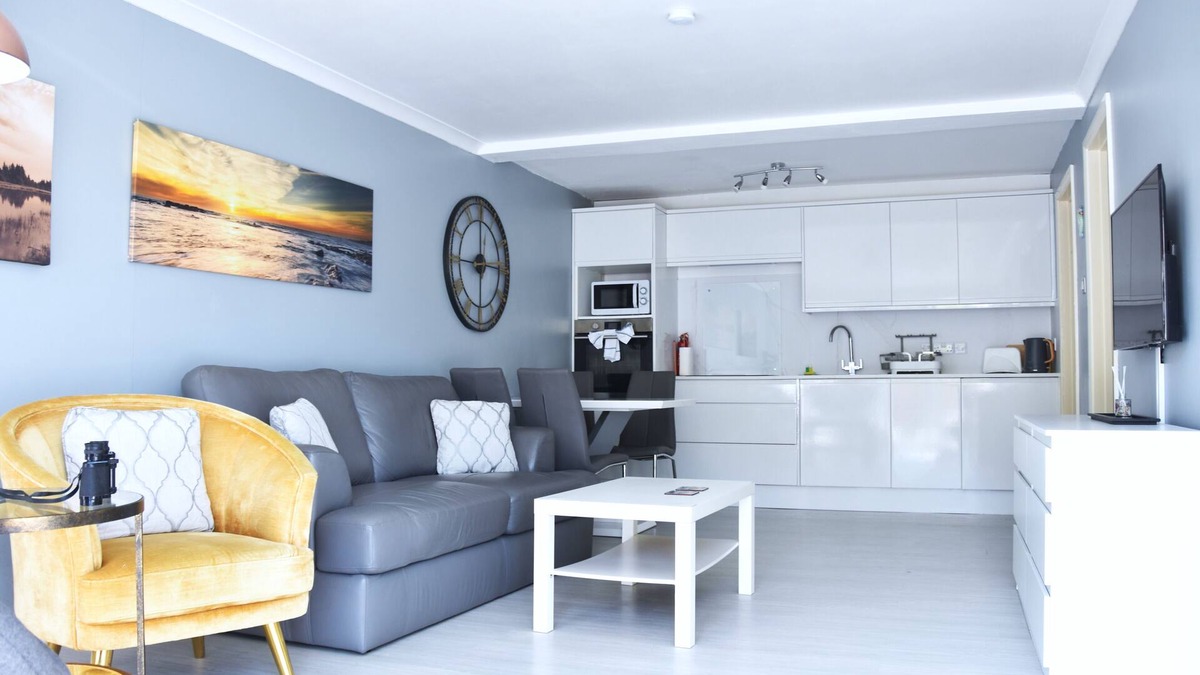 Millendreath Apartment | Jacka Shack - Two Bedroom Apartment, Sleeps 4