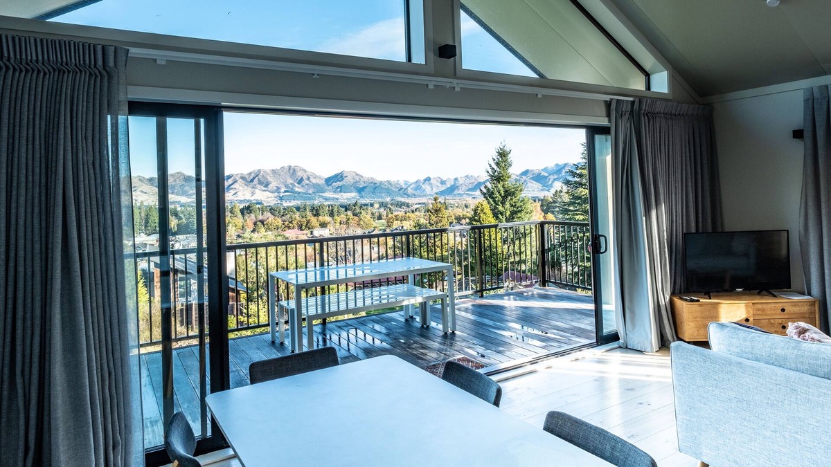 Hanmer Springs Cottage | Jacks Lodge - Hanmer Springs Townhouse