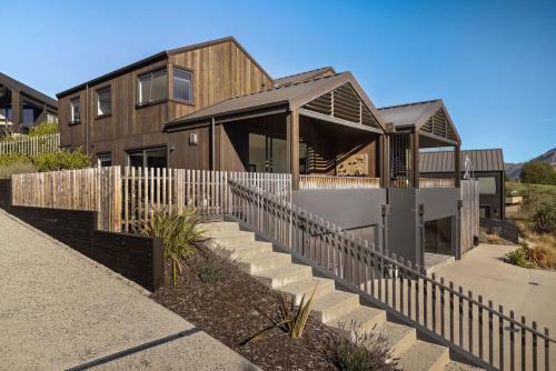 Kawarau Falls House | Jacks point living - Queenstown