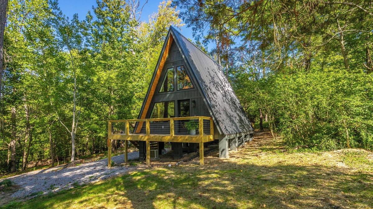 Rossville Cabin | Jackson A Frame