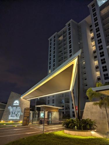 Barrio Santa Lucia Apartment | Jaco Beach, Viva Jaco, AC, HOT water, 3 Pools, BBQ, Rancho, Office, Gym