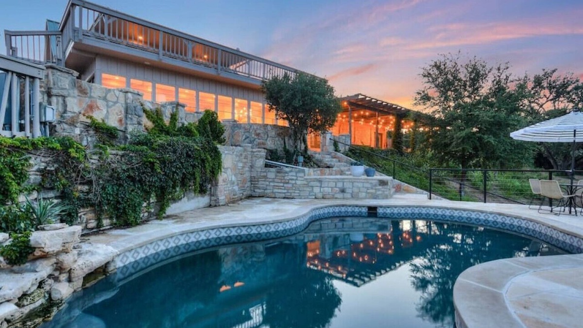 Wimberley House | Jacob's Well Vineyard