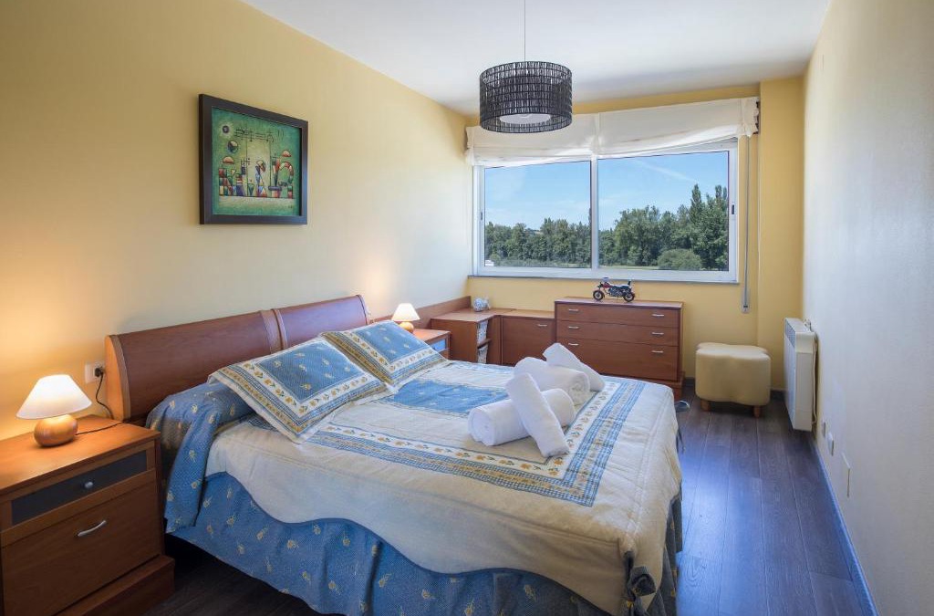 Sarria Apartment | JacobeAndo