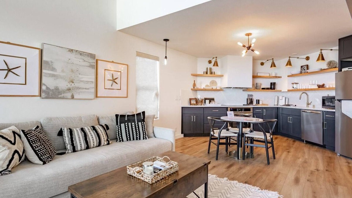 Birch Bay Condo | Jacobs Landing 116 View 2 Bedroom Condo