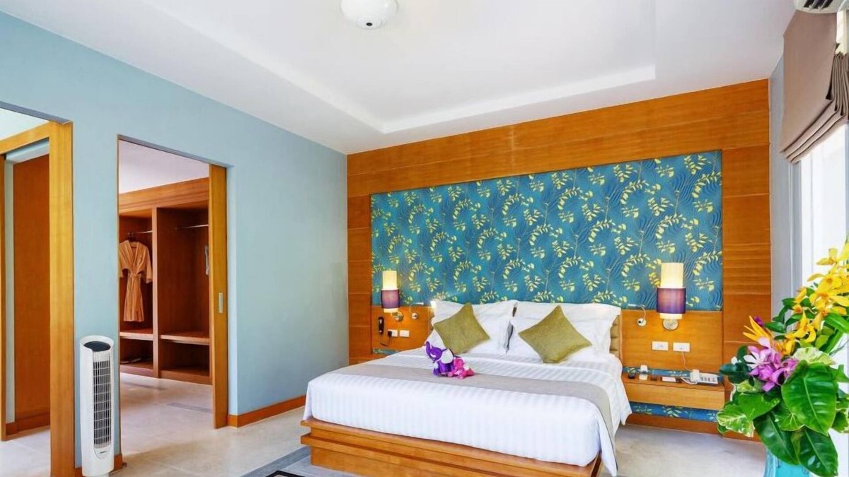 Khuk Khak Beach Villa | Jacuzzi Villa in Khao Lak with a romantic outdoor Jacuzzi JV#5