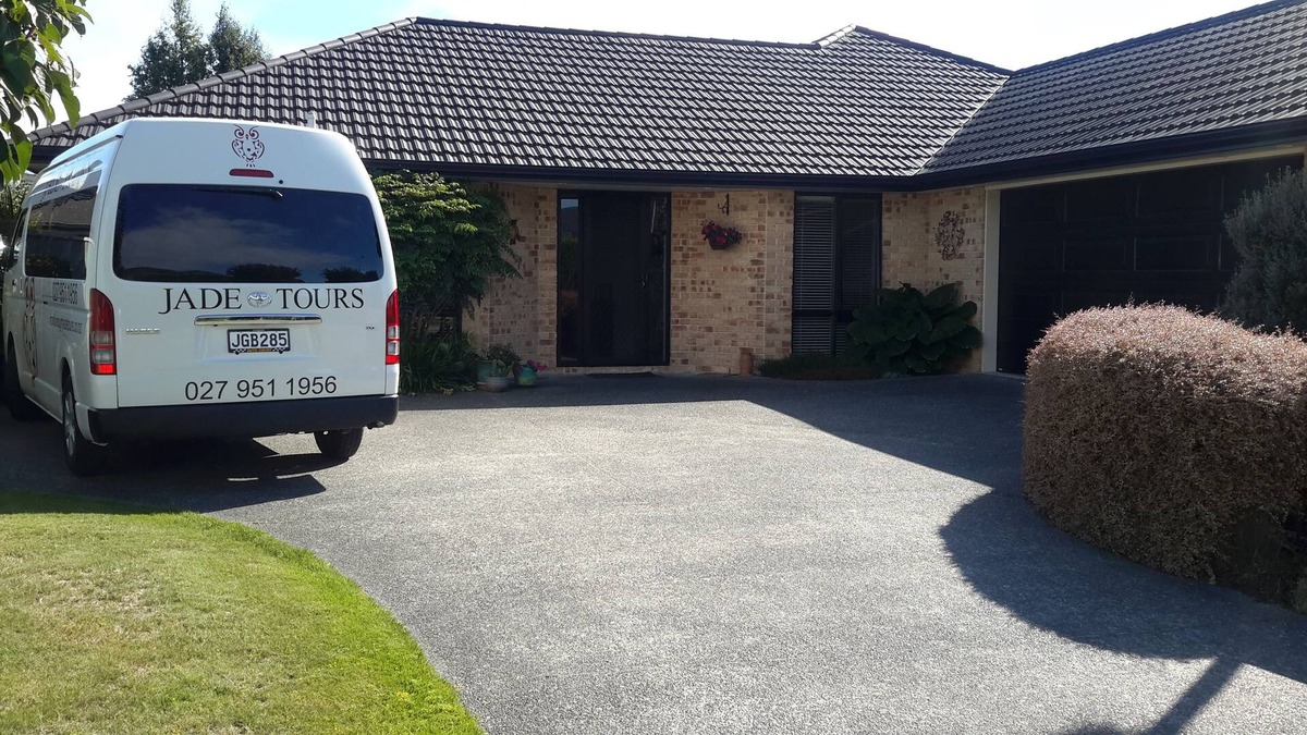 Springlands Bed & Breakfast | Jade Owl Bed and Breakfast