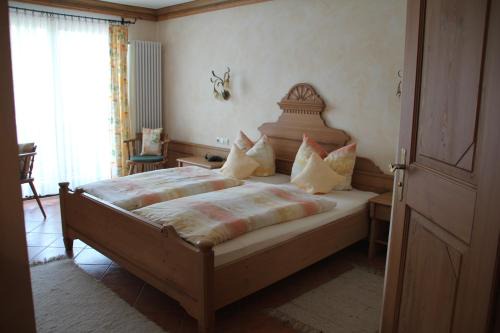 Lettgenbrunn Hotel | Jagdhotel Sudetenhof
