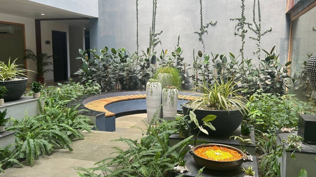 Noorpur Hotel | Jagriti Dham